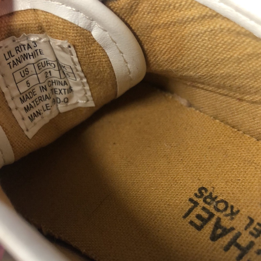 MICHAEL KORS girls toddler lace up sneakers size 5 tan signature logo - Picture 12 of 13